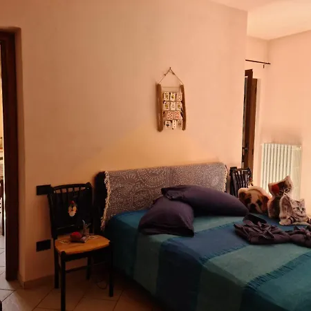 Apartment Soffitto Dipinto